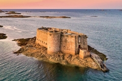 Le-chateau-du-Taureau